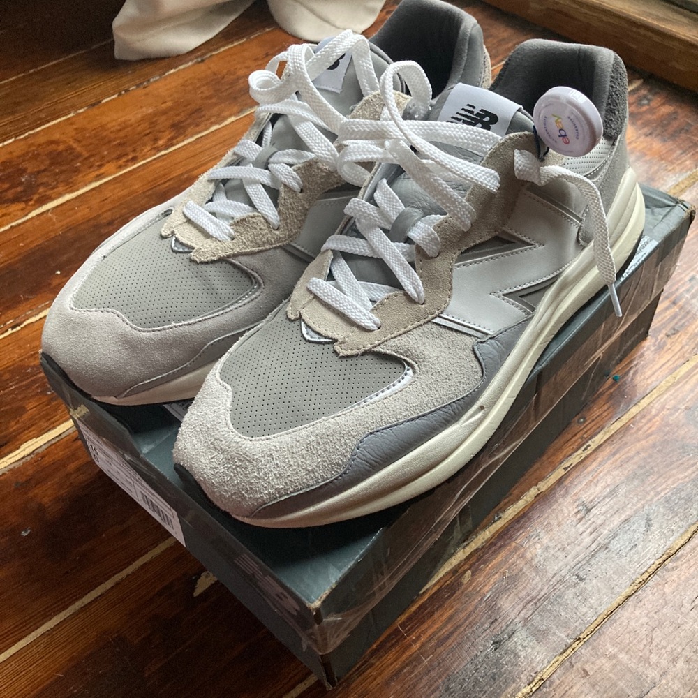 New Balance 57/40 Grey Day Size 15